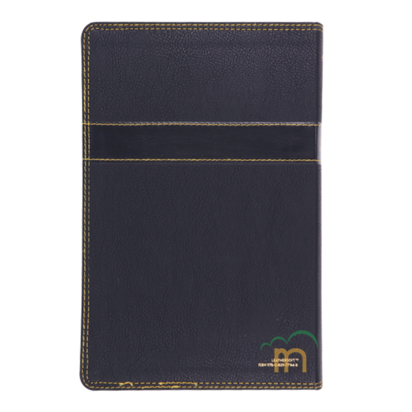 Biblia ultrafina letra gigante NVI - Negro - Image 4